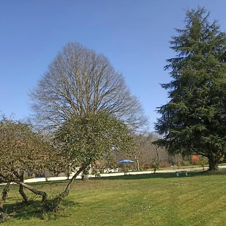 Apartmán In Near Chateau De Bridoire Bergerac